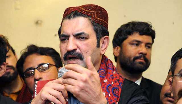 پارٹی کا رشتہ نہ ہوتا تو کسی کی مجال نہیں کہ میرے خلاف باتیں کریں: شیر افضل مروت