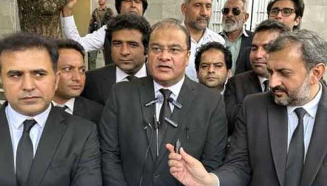بانی پی ٹی آئی و بشریٰ بی بی سے ملاقات کیلئے وکلاء کی فہرست جیل حکام کو بھجوا دی گئی