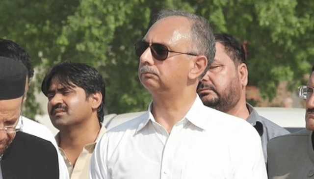 اسٹیبلشمنٹ کے ساتھ بیک ڈور مذاکرات نہیں ہورہے: عمر ایوب