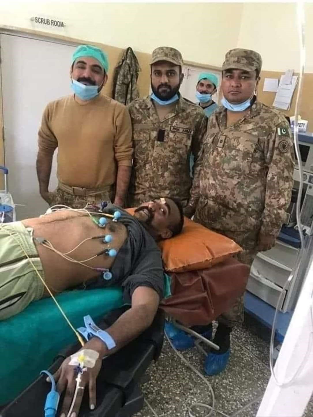 Abhinandan getting medical treatment in Pakistan